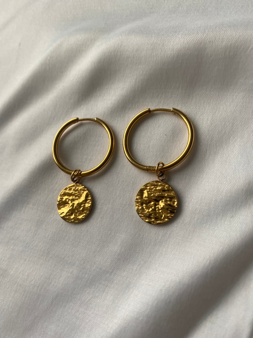 Cahaya coin hoops gold
