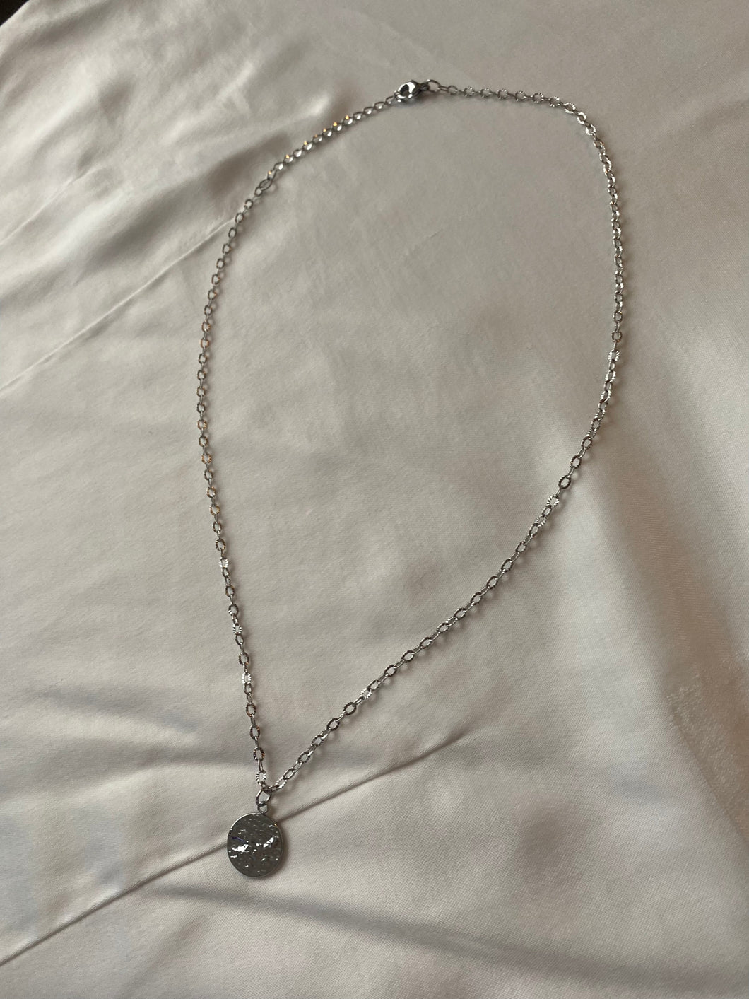 Cahaya coin necklace silver